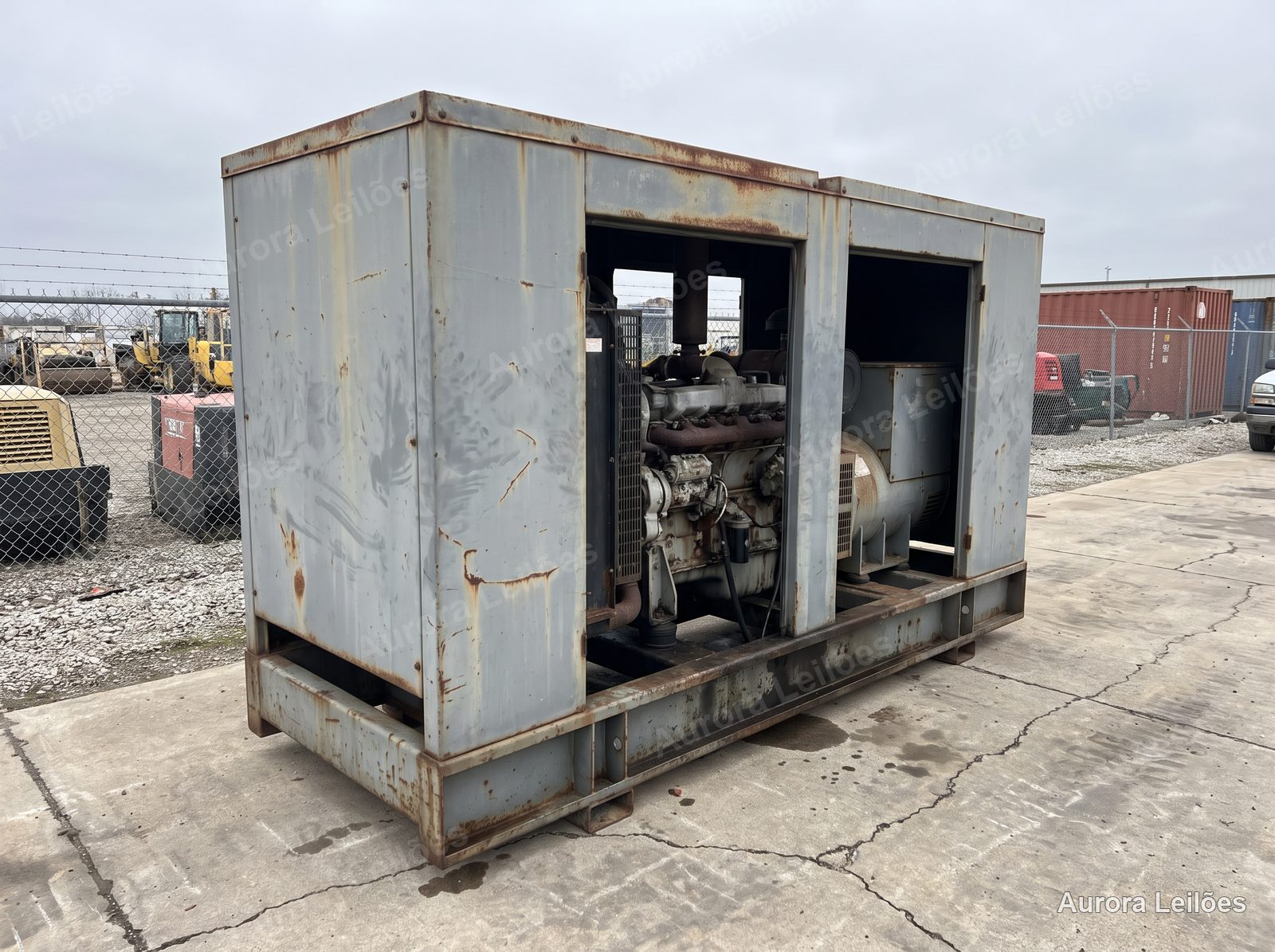 Gerador diesel 150 kVA em cabine
